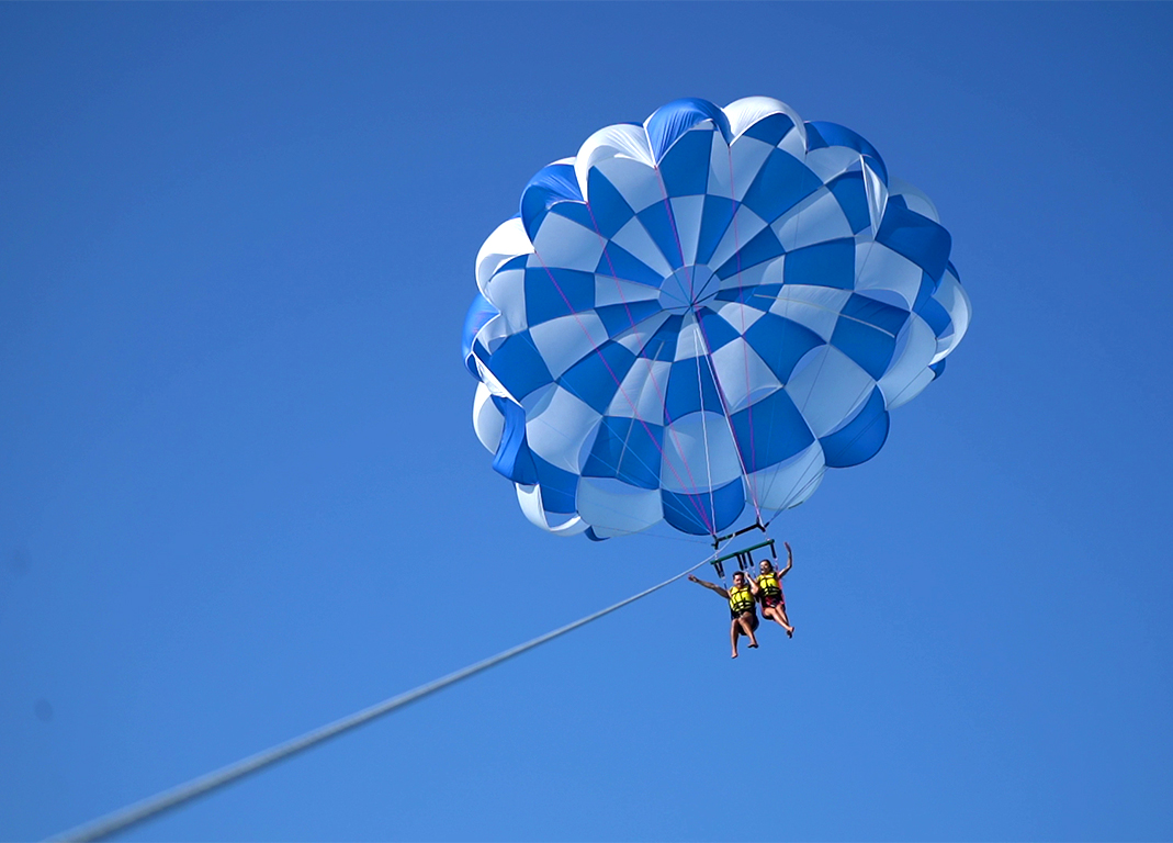 couple parasailing