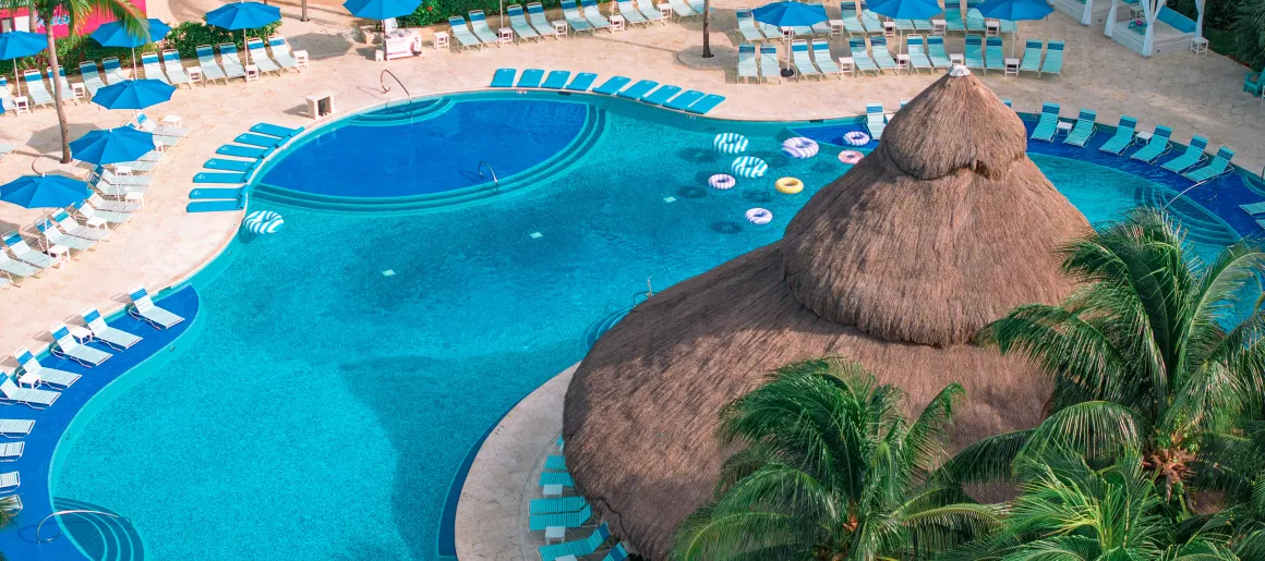 Biggest beach club heated pool Cozumel