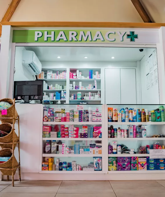 Farmacia en club de playa de Cozumel