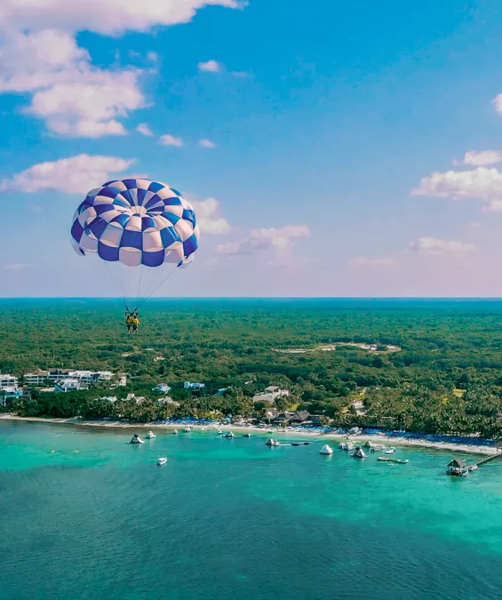 Parasailing club de playa Cozumel