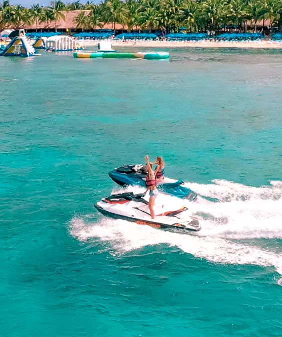 Wave runner jet ski en Cozumel club de playa
