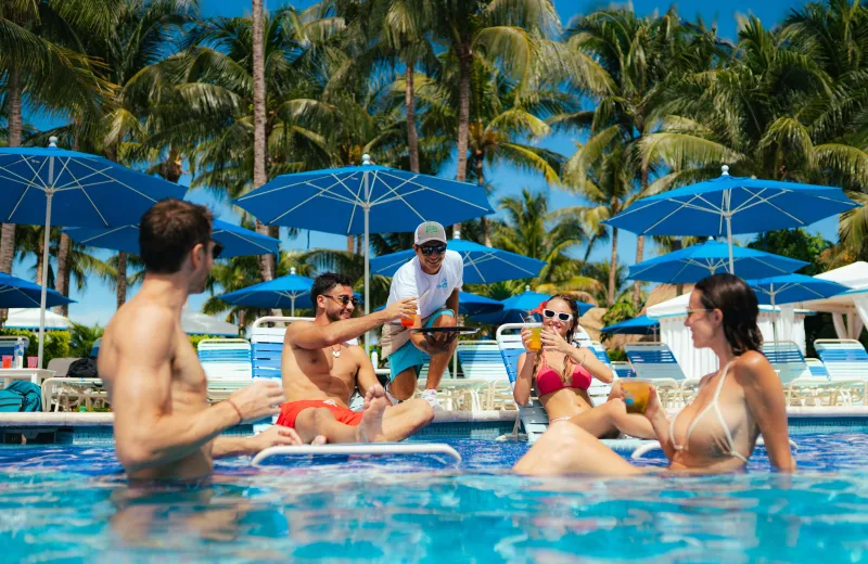 pool party